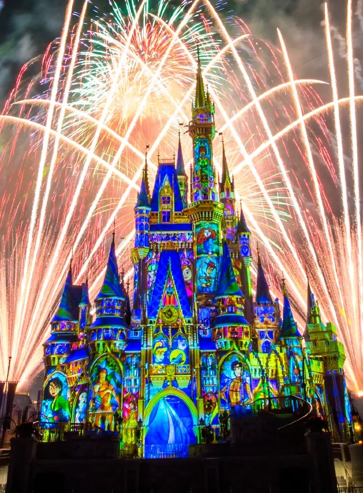 Ingresso 4 Dias Disney com Parques Aquáticos (Park Hopper Plus) Adulto – Acesso a Mais de Um Parque no Dia – Acesso a Experiências Esportivas – Grátis Cupom para Resgate de 1 Chip Internacional de 2.5GB no site do Parceiro da Promoção (Limite 1 por Pedido) – Grátis 1 Capa para os Brinquedos que Molham Muito (Limite 1 por Passageiro) – Mais Informações, Consulte Detalhes do Item – ADULTO (a partir de 10 anos)